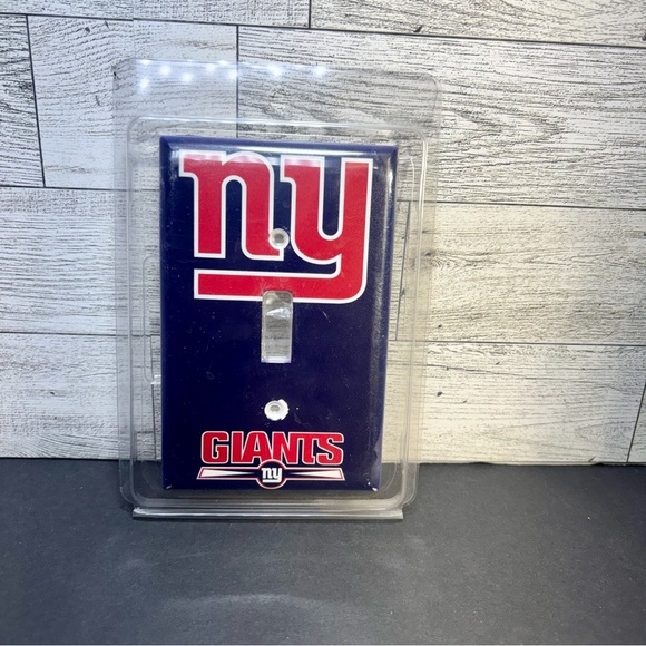 New York Giants NFL Giants Light‎ Switch Plate Cover - Picture 1 of 7